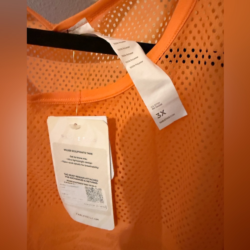 FABLETICS WILDER SCULPKNIT TANK NWT 3X - Picture 4 of 4